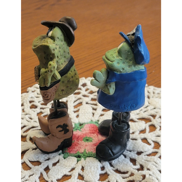 Russ Berrie Police Officer & Cowboy Frog Kathleen Kelly Copkin Figures Lot of 2 - Picture 5 of 12